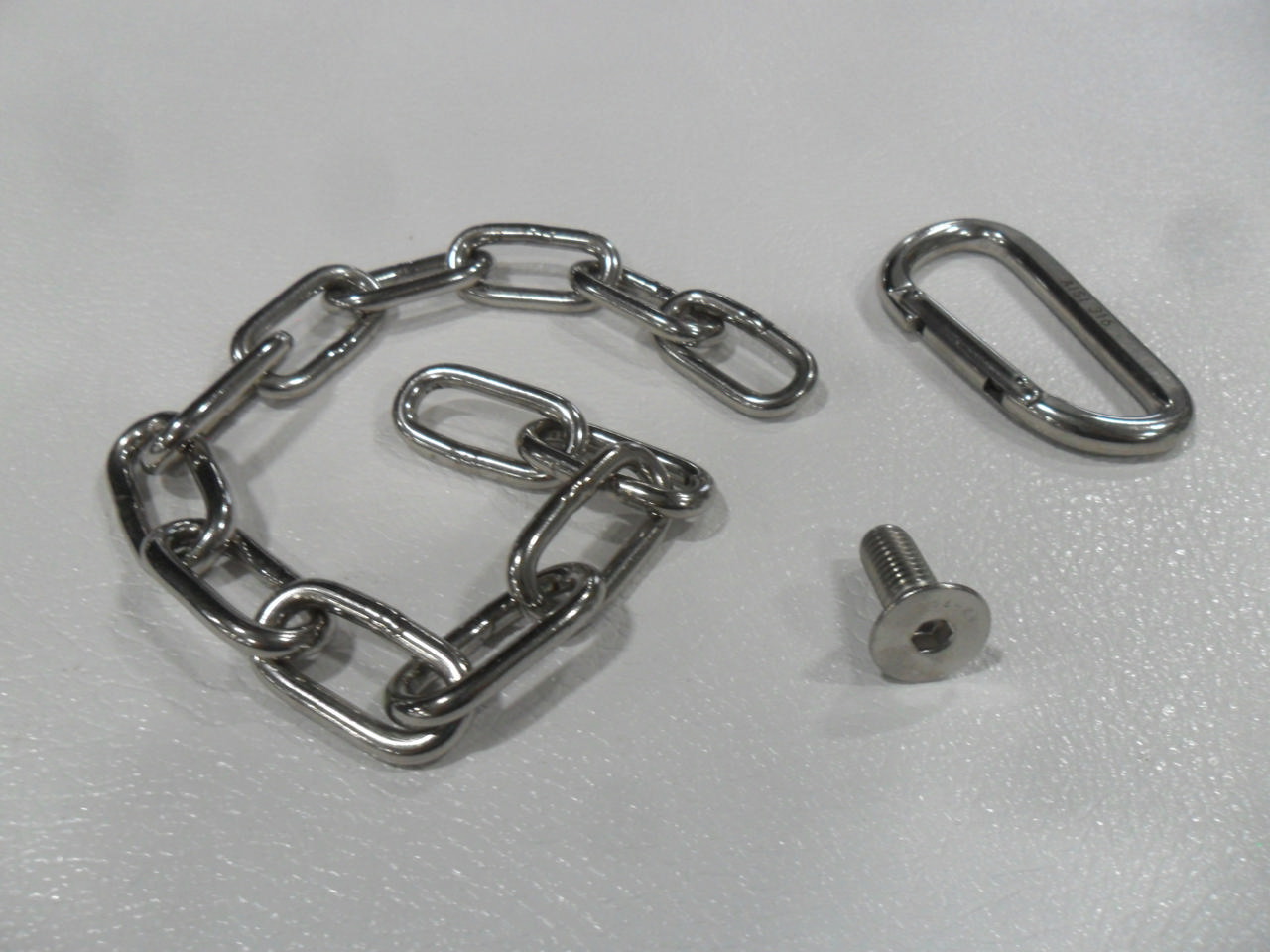PWC Tethering Chain And Clip