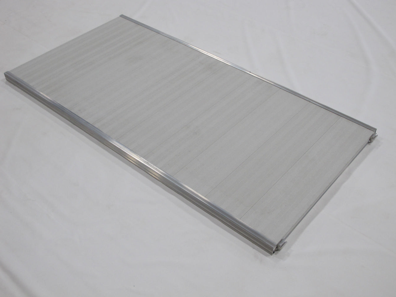 4' X 8' Ultra Dock Ramp White Aluminum Decking