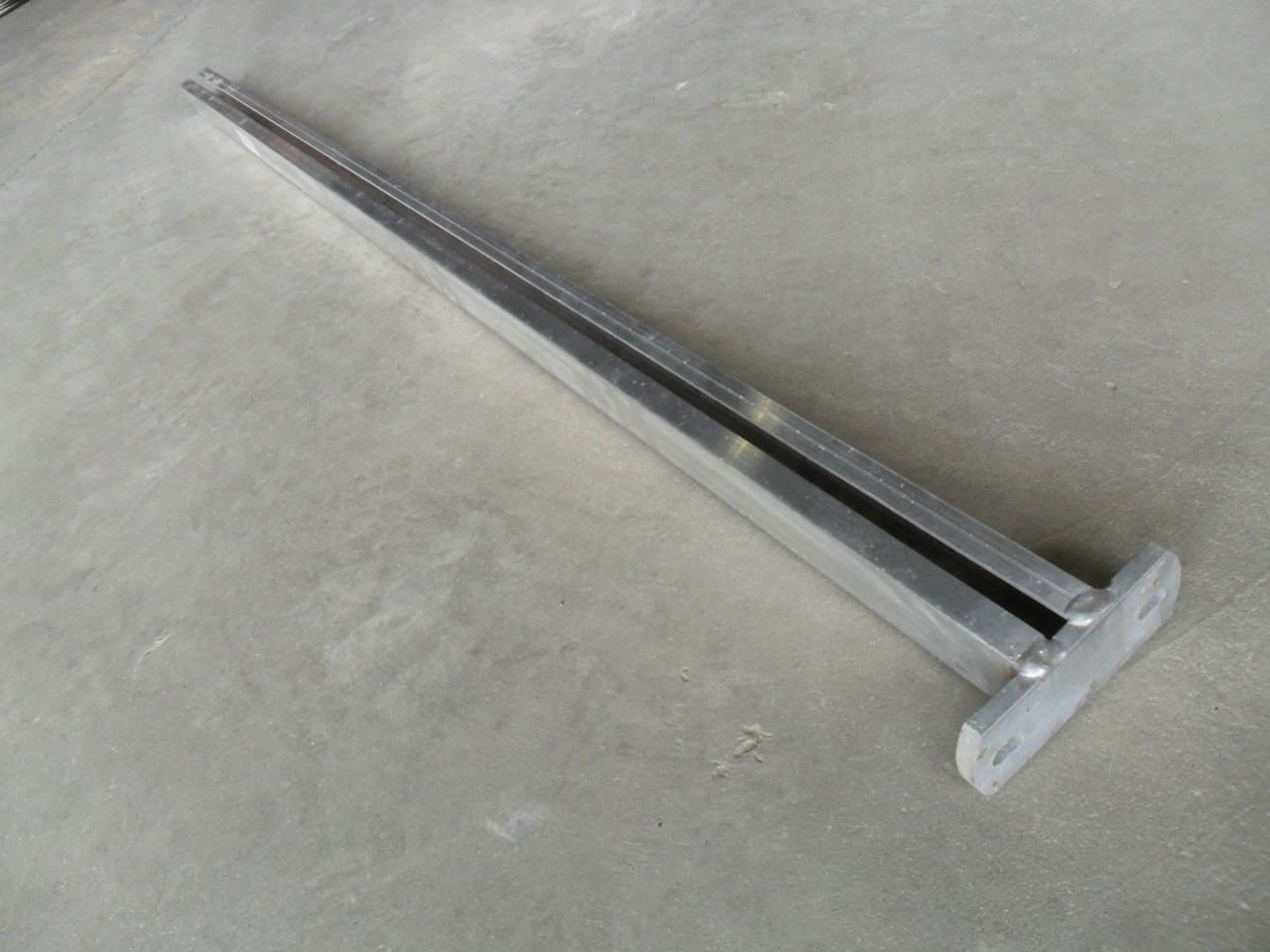 Rail Cart Cleat Post