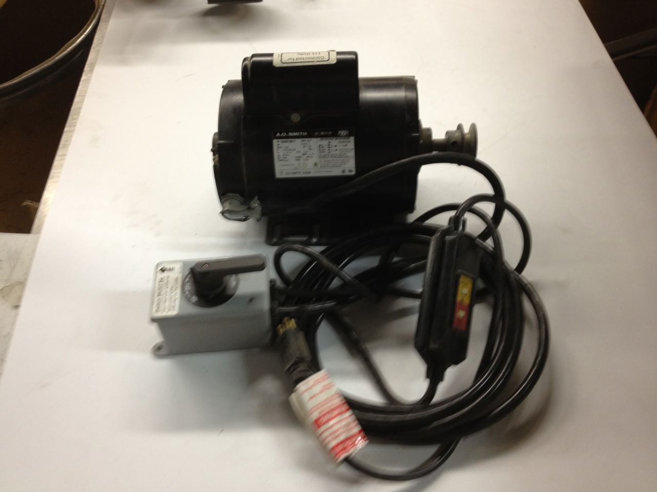 2000# Heavy Duty Winch 110V Motor Only